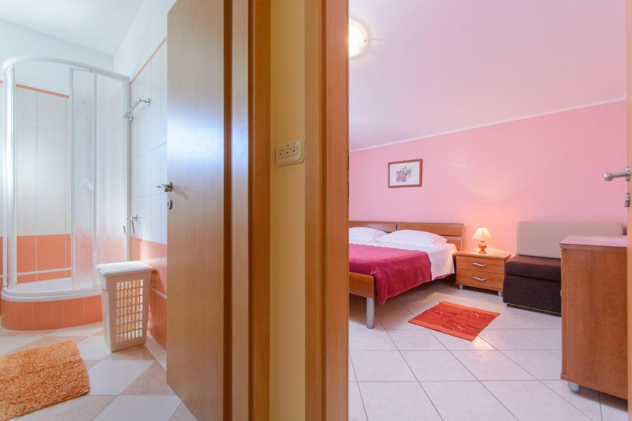 Apartments Anton Vinišće Esterno foto